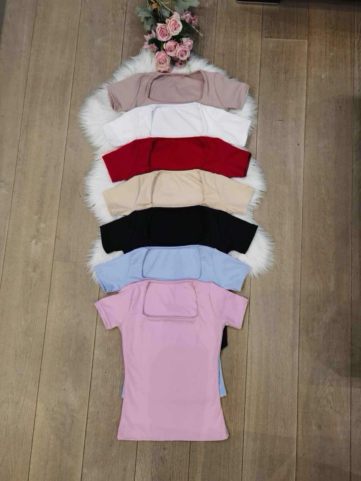 Ženska klasična majica - kvalitetna majica za svaku priliku